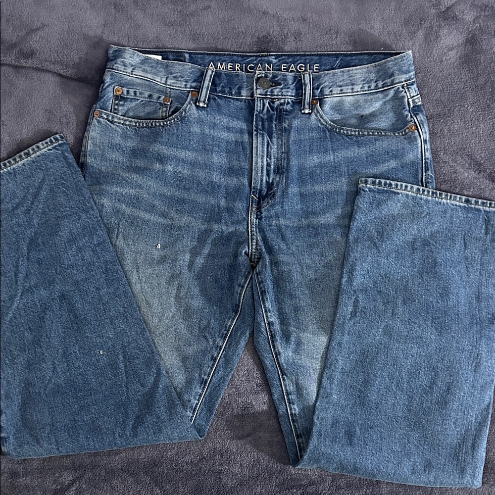 American Eagle Outfitters Men's Classic Blue Straight Jeans